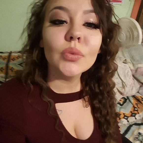 Meet your Posher, Crystal - Picture 1 of 1